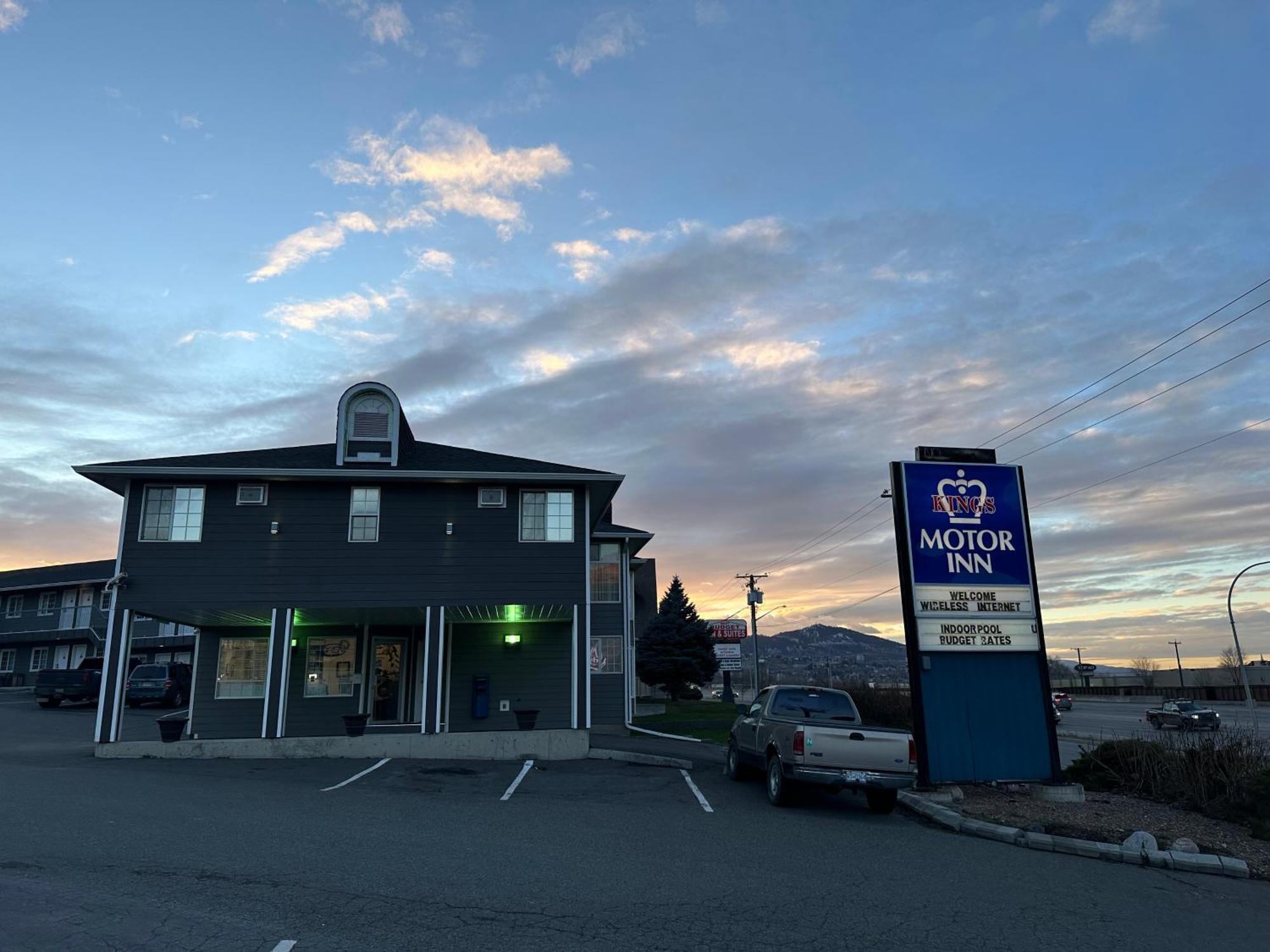 Kings Motor Inn Kamloops Ngoại thất bức ảnh